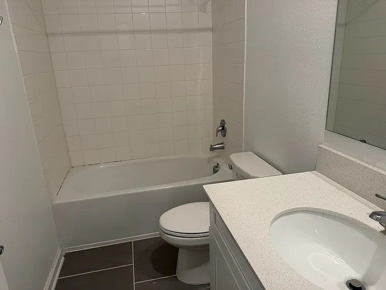 7621 Danube Rd — Photo 11