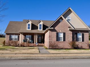 220 Creekside Dr, Lewisburg, TN 37091