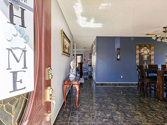 4th image of 8151 Arrowhead Pool
