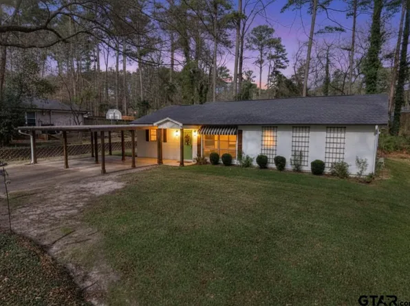 1547 Hideaway Ln W, Hideaway, TX 75771