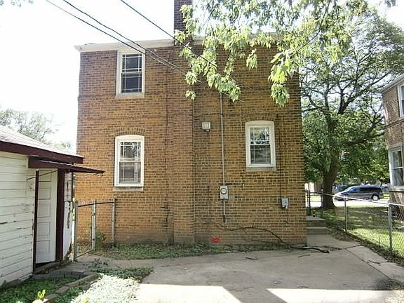 3rd image of 12441 S Carpenter St