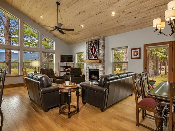18 Colonial Trl, Angel Fire, NM 87710