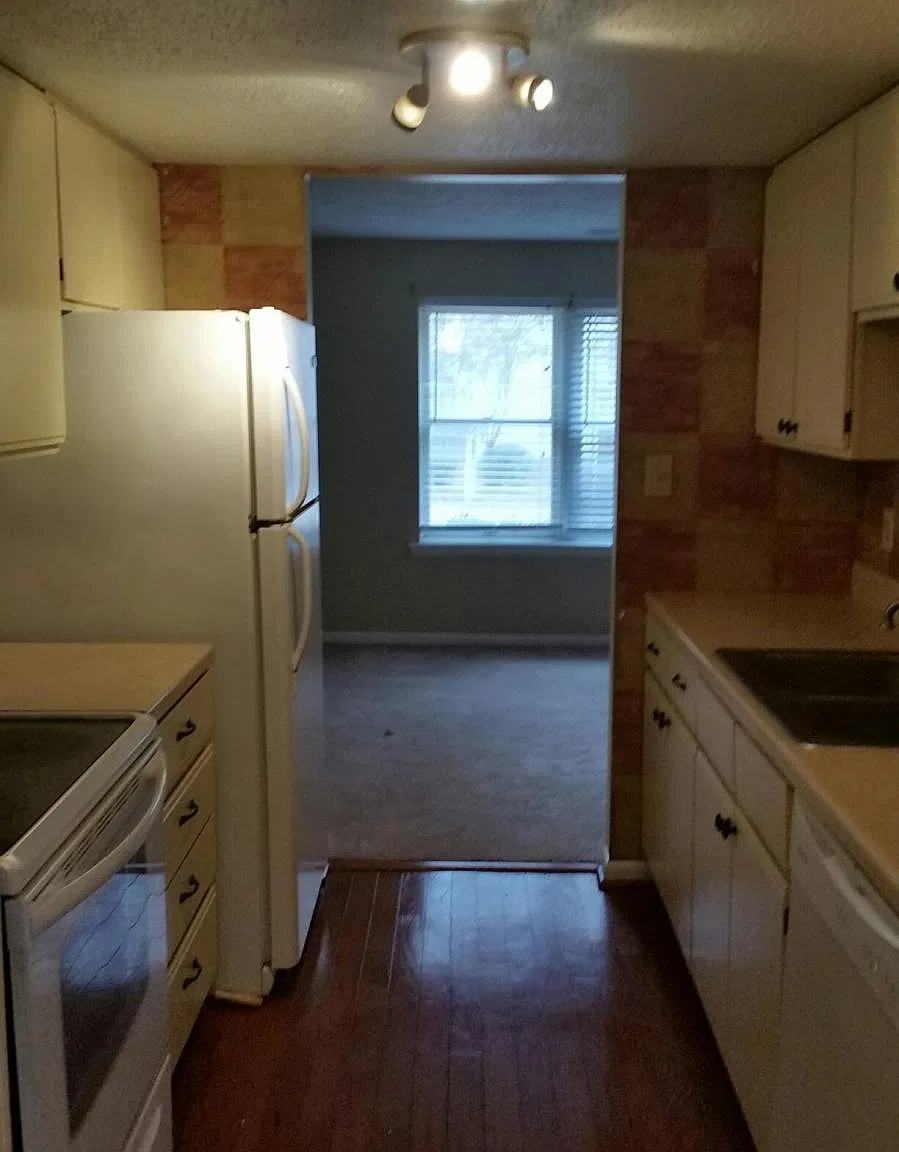 3 bed, 2.5 bath, 1280 sqft, $1,400 — Photo 3