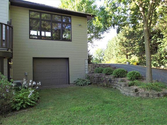 4th image of 21890 Olinda Ln N