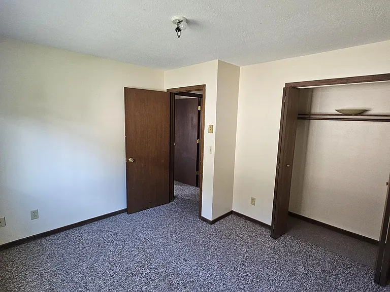 305 W Garden St #2 — Photo 5