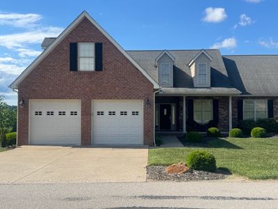821 Creekstone Rdg, South Charleston, WV, 25309