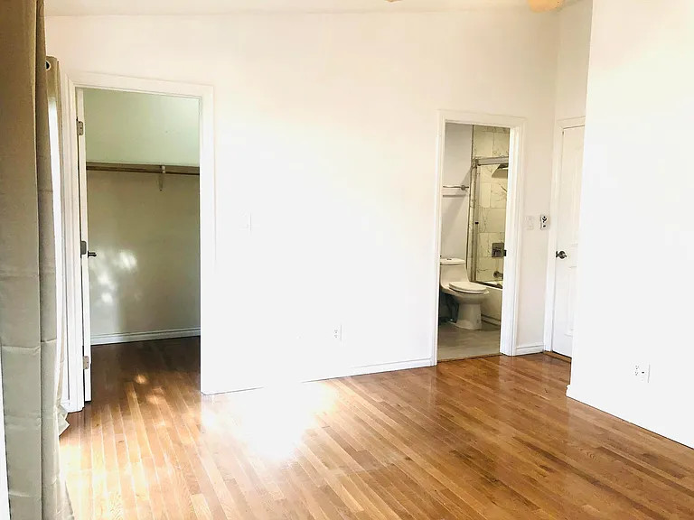 10102 Cairo Ct — Photo 17