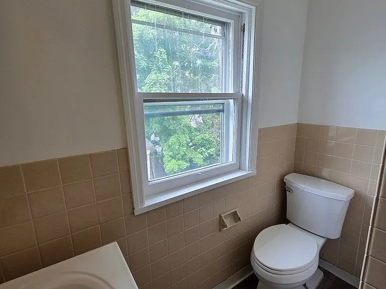 143 -145 Elmendorf St — Photo 12