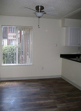 3rd image of 410 U St APT 18
