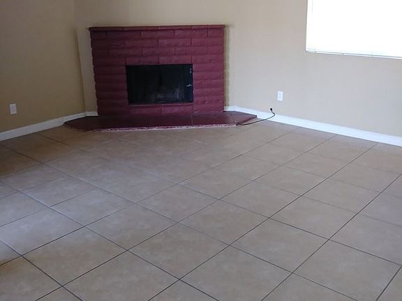 5th image of 2225 N Jones Blvd APT 4