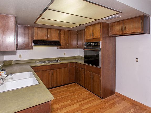 4th image of 1740 W Stella Ln