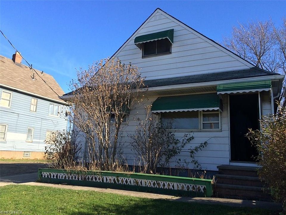 2nd image of 3529 E 116th St