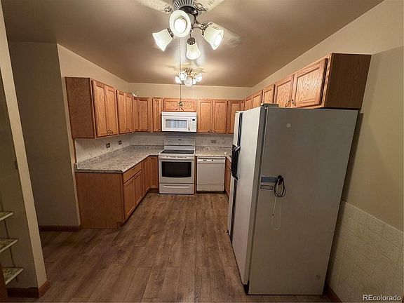 3rd image of 715 S Alton Way #4D