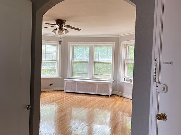 3rd image of 2648 W Fitch Ave #3