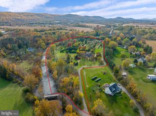 18 Lime Kiln Rd, Asbury, NJ 08802