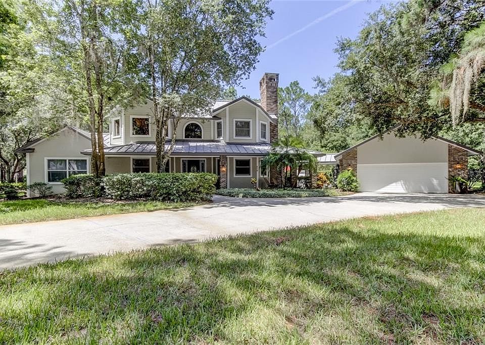 1st image of 814 Cypress Trail Dr