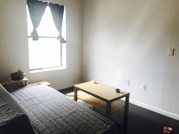 5th image of 1081 Fulton St APT 3C