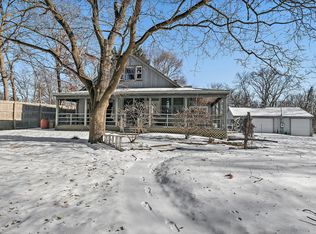 625 1st Pl, Gurnee, IL 60031