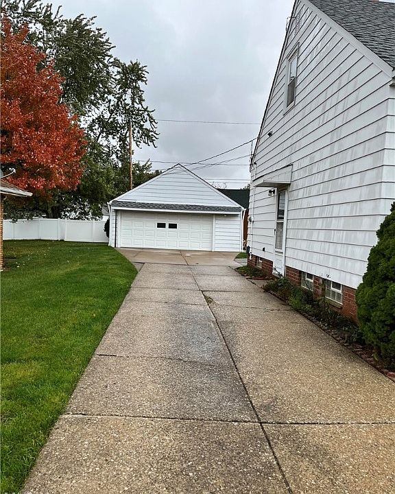 1853 Rush Rd, Wickliffe, OH 44092 Zillow