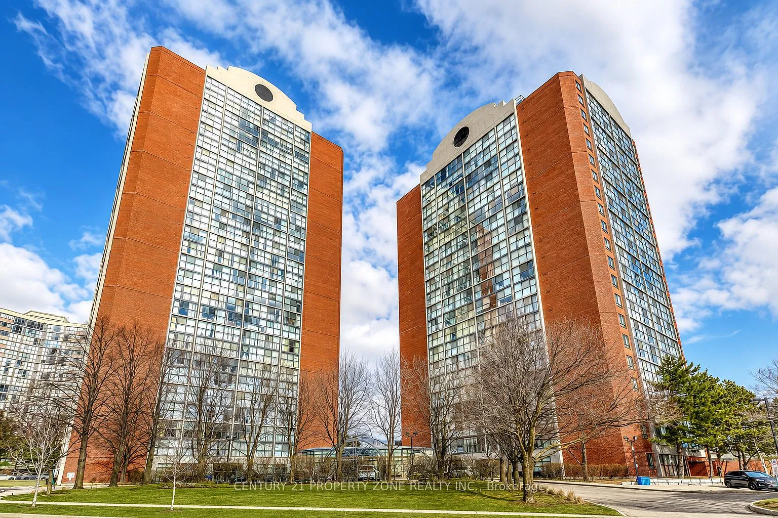 2 bed, $2,200 — Photo 2