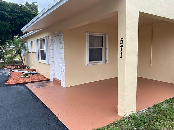 4th image of 571 NE 61st St
