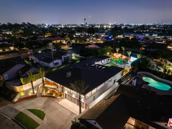 5328 W 62nd St, Los Angeles, CA 90056