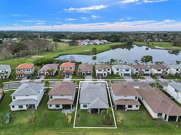 5th image of 8127 NW 78 Street