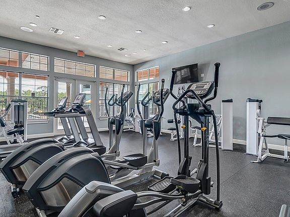 24-Hr Fitness Center