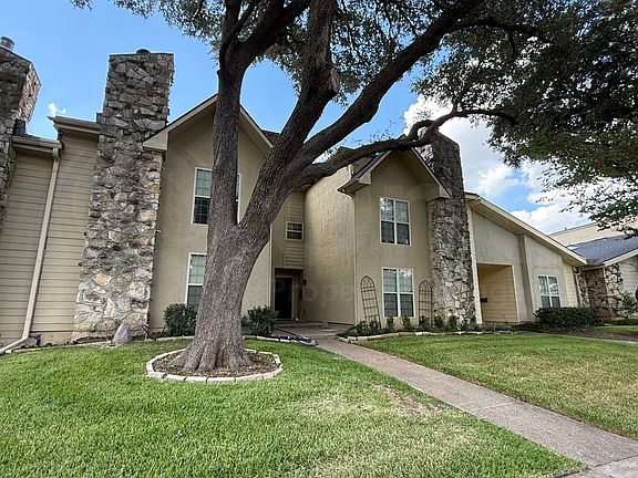 3rd image of 9432 Timberleaf Dr