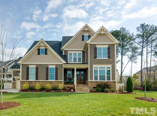 928 Queensdale Dr, Cary, NC 27519