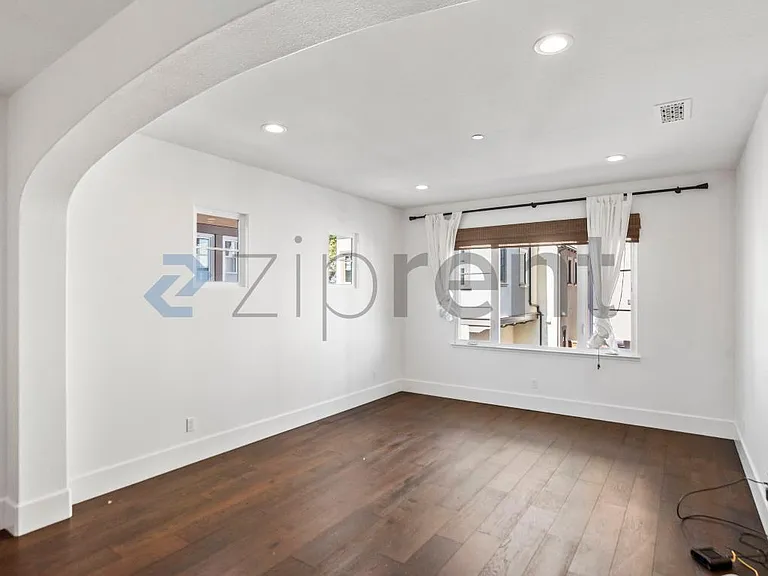 43144 Calle Sagrada — Photo 9