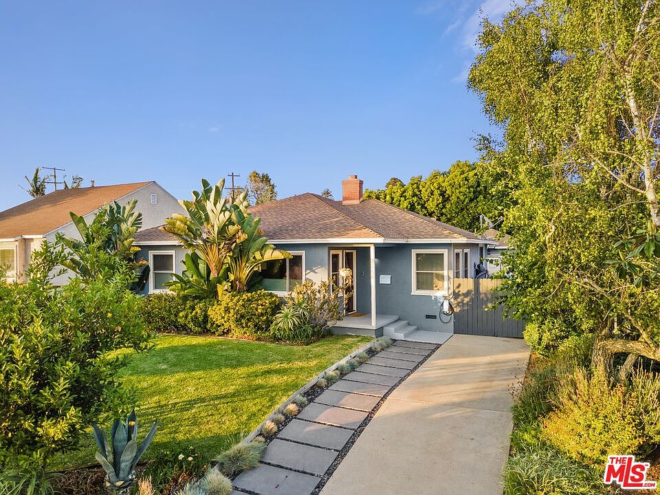 2nd image of 8056 Cowan Ave