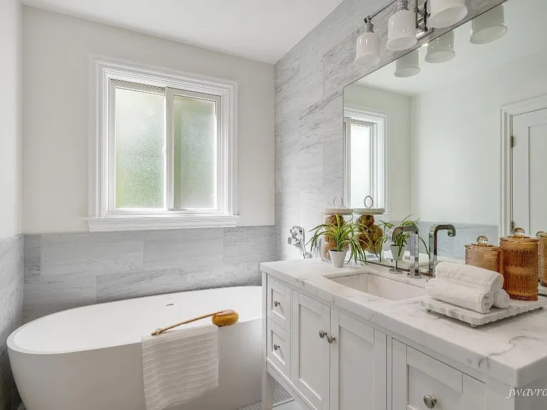325 Moncada Way — Photo 27