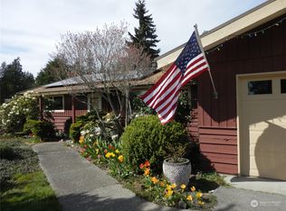 3852 NE Pinecone Dr, Bremerton, WA 98310