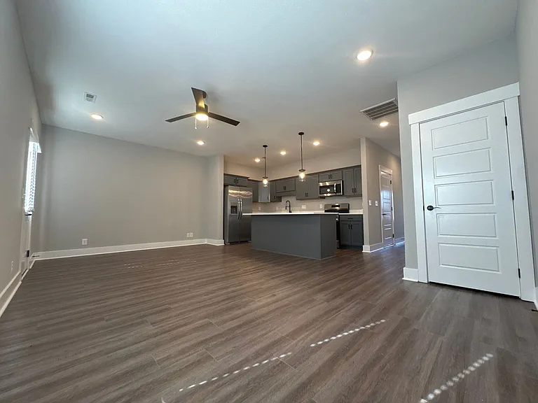 508 Jonathan Wade Cir — Photo 8
