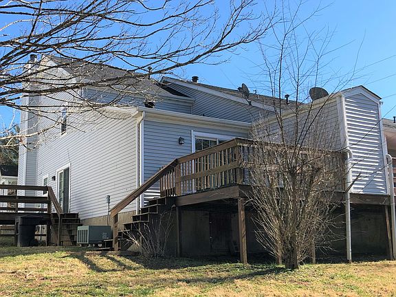 3rd image of 1217 Carriage Park Dr #1