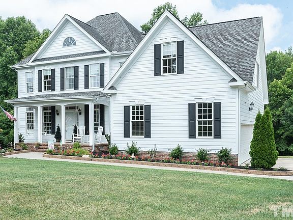 2nd image of 313 Wentworth Cir