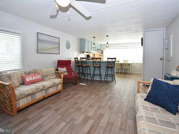 5th image of 21692 E St #16586