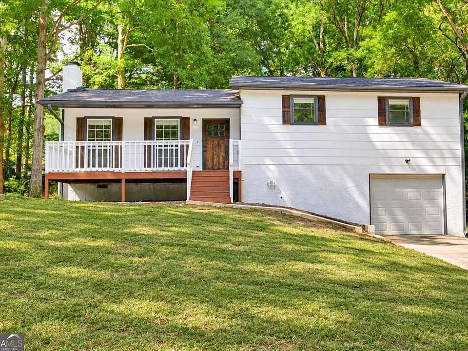 1st image of 784 Hardy Way