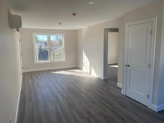 1 Tremont St #14 — Photo 2