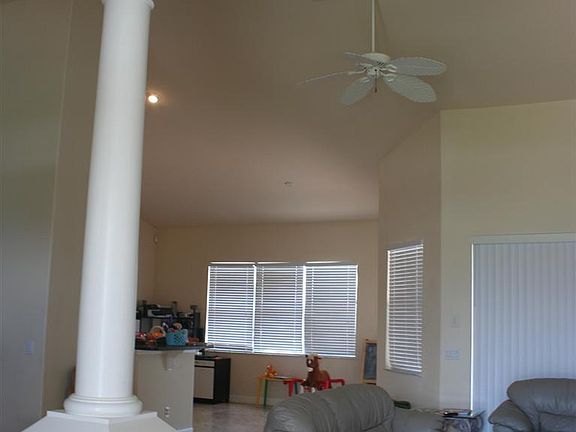 2nd image of 2332 SW 30th St