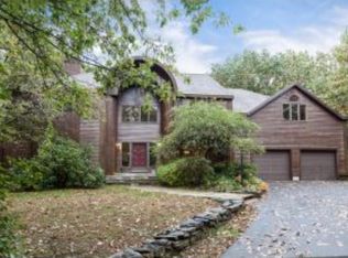 55 Governor Dinsmore Rd, Windham, NH 03087