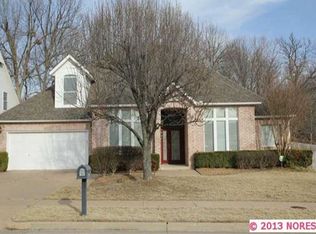 9005 S Hudson Ave, Tulsa, OK 74137