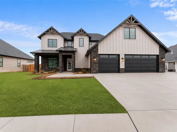 871 Greenhorn St, Bentonville, AR 72712