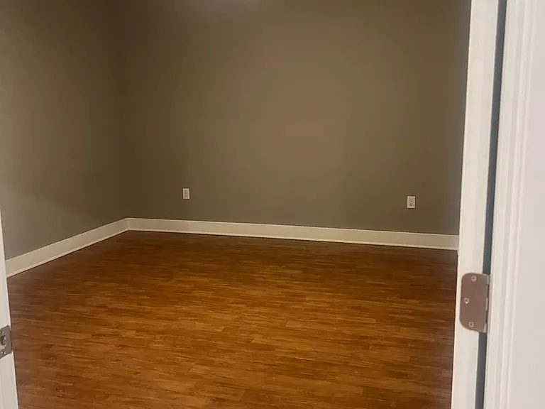 300 W. Fayette Street — Photo 15