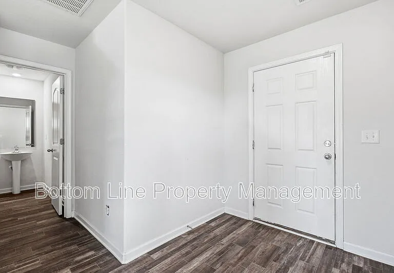 608 Frosty Way — Photo 19
