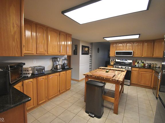 4th image of 5819 Bar Del East Dr
