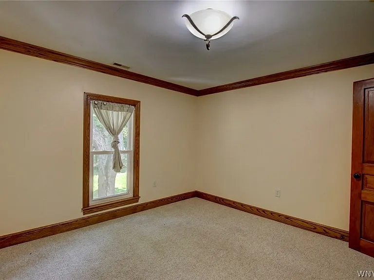 5880 Draudt Rd — Photo 38