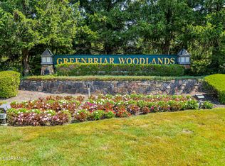 1572 Scholar Pl, Toms River, NJ 08755