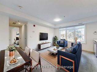 45 Connaught Ave #101, Toronto, ON M4L2V8